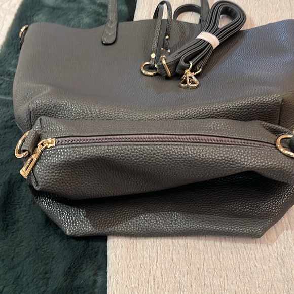 Brand new italian leather pocketbook. - Picture 8 of 9